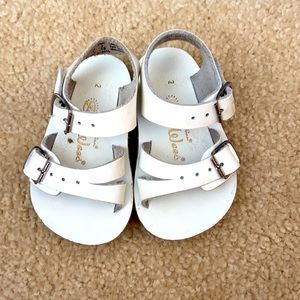Sea Wee Sun San Sandals